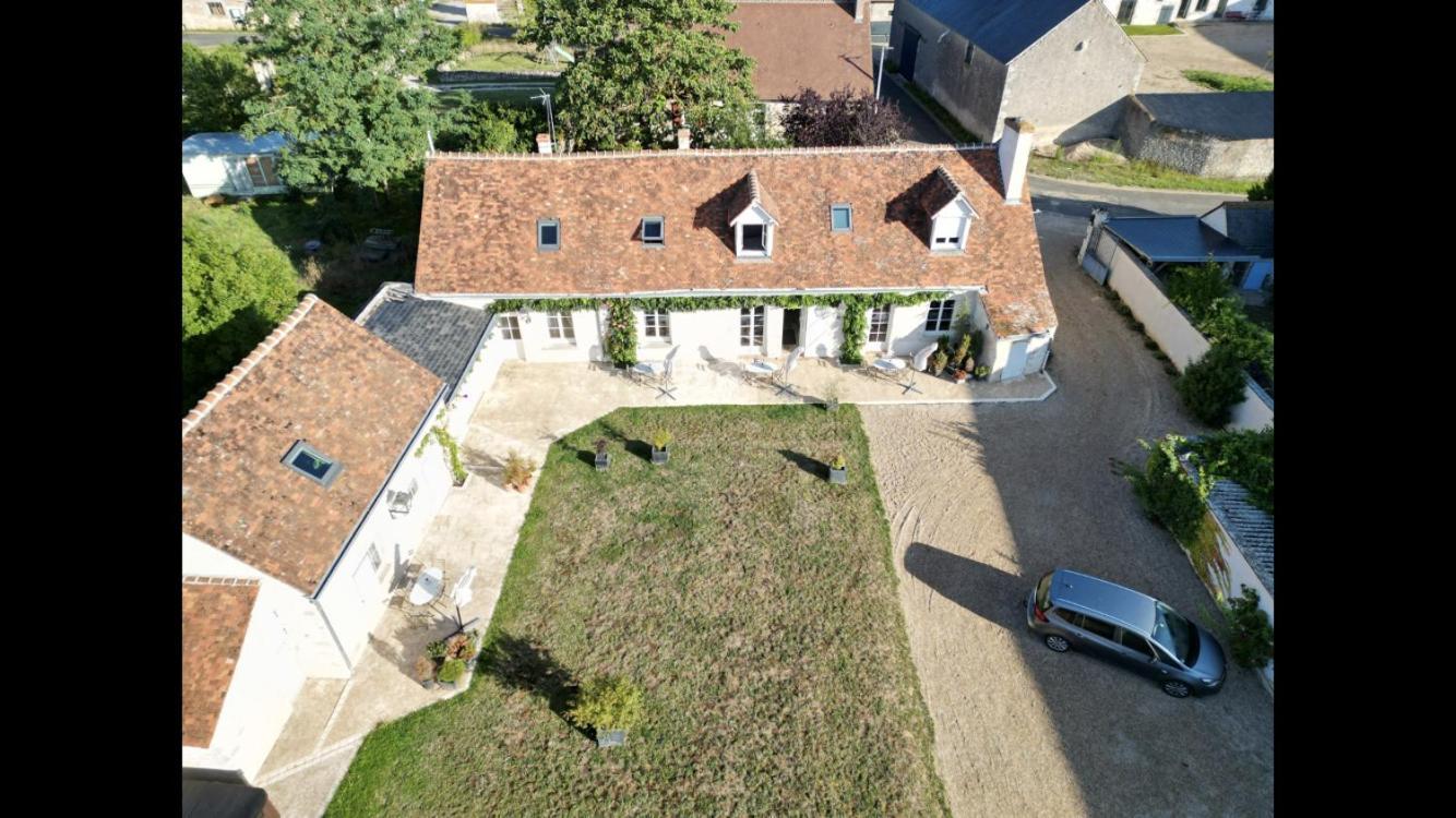 Domaine De Praline Praline Acomodação com café da manhã Villerbon Exterior foto